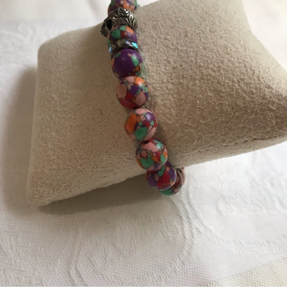 Multicolor Beaded Skull Stretch Bracelet Gothic Boho One Size - Picture 6 of 16